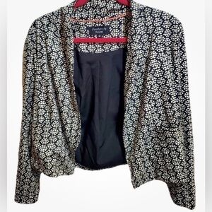 Feathers by Tolani Black Off White Geometric Medallion Blouse Jacket Look Size M